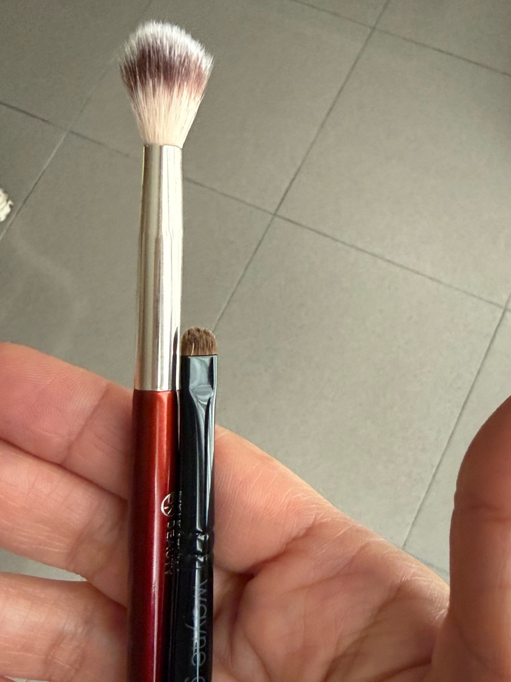 BK beauty brush & more 💕 - Picture 4 of 16